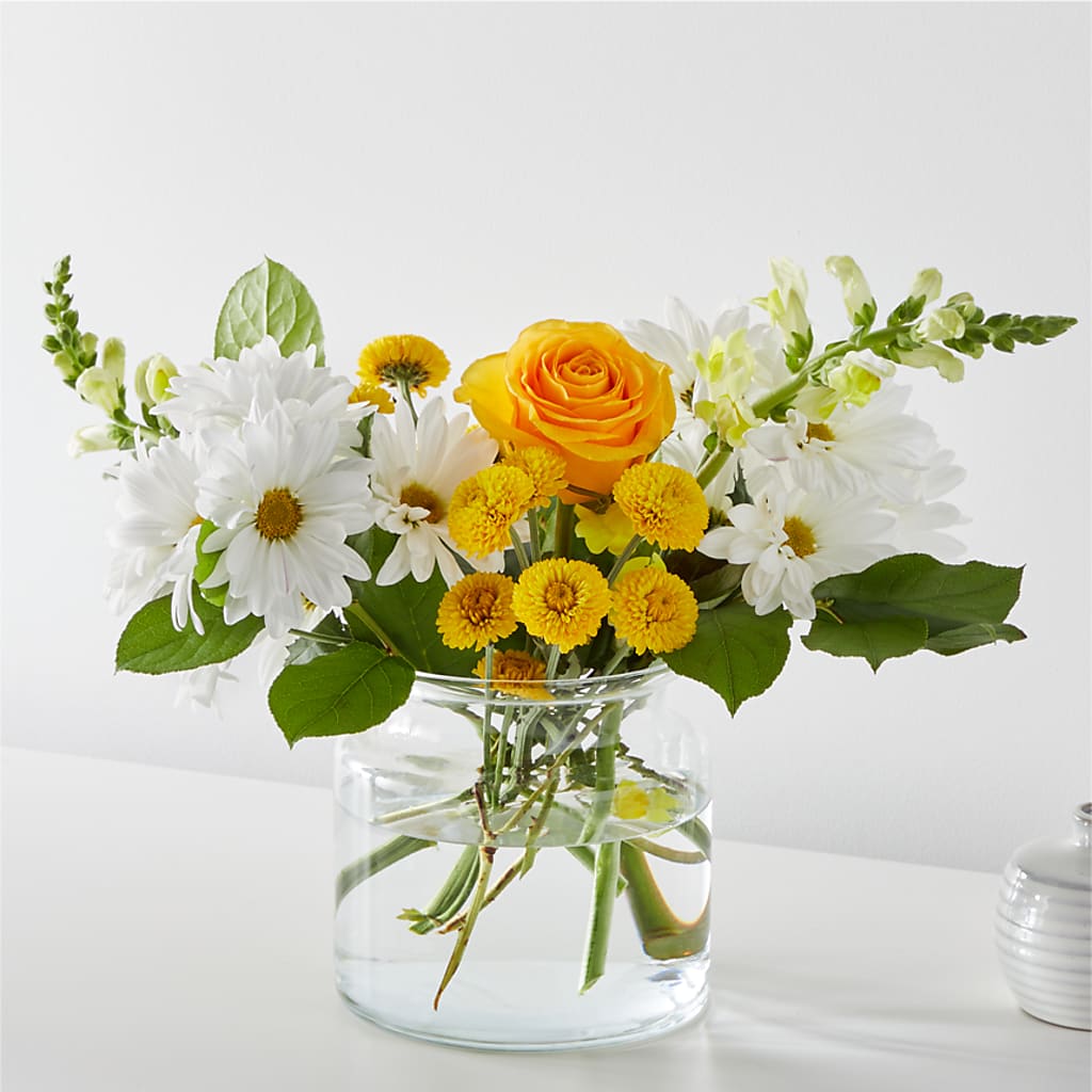 Sun Salutation Bouquet – Oak Creek Florist, Concord CA