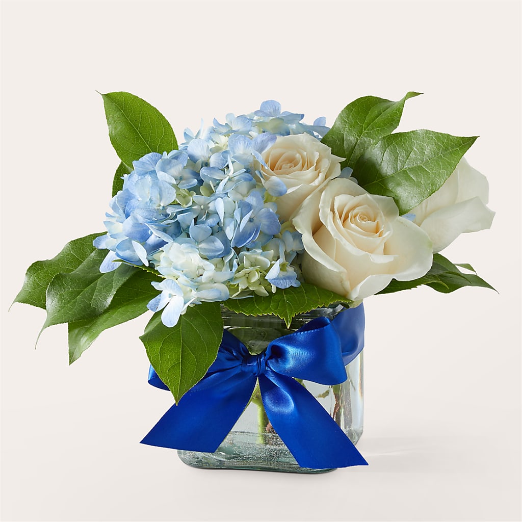 Sky Blue Delight Bouquet – Oak Creek Florist, Concord CA
