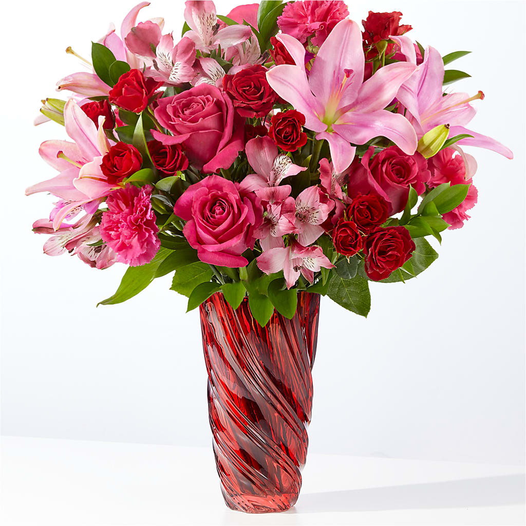 In Love Bouquet with Luxe Swirl Vase – Oak Creek Florist, Concord CA