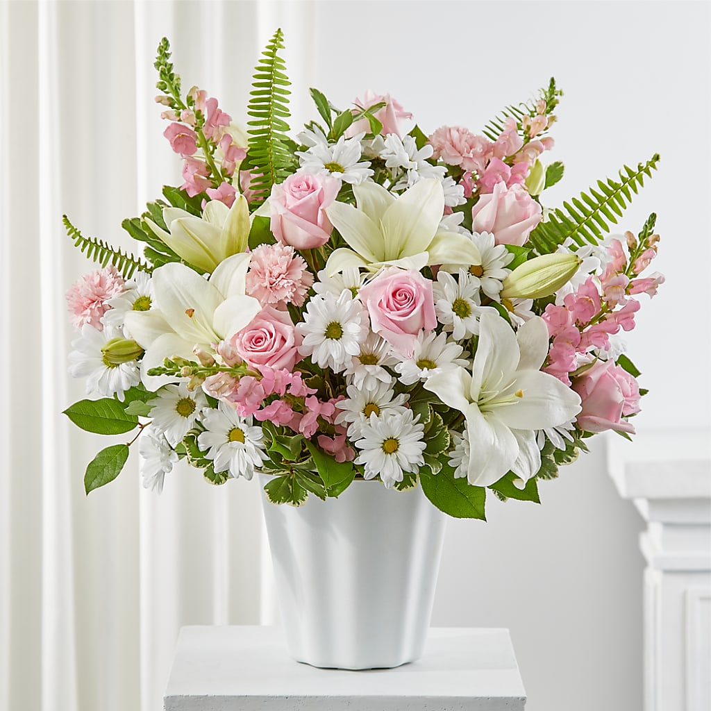 Soft Touch Tabletop Basket – Oak Creek Florist, Concord CA