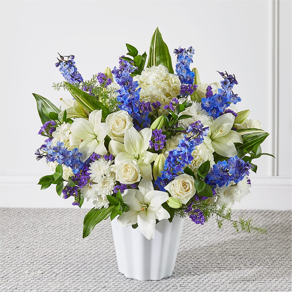 Take Comfort Floor Basket – Oak Creek Florist, Concord CA