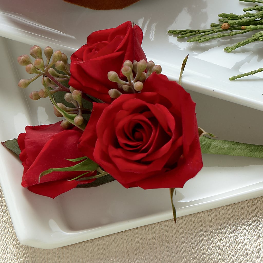 Red Spray Rose Boutonniere – Oak Creek Florist, Concord CA