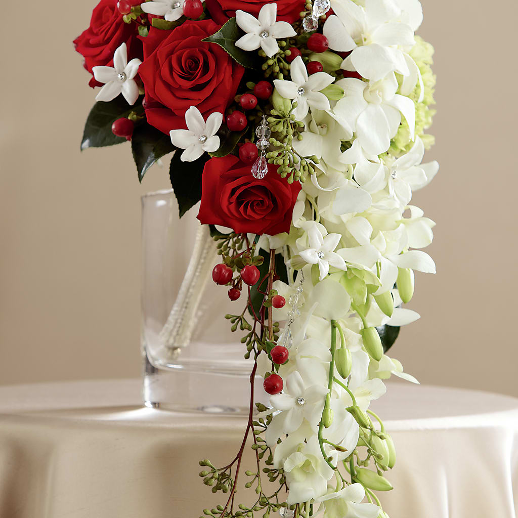 Here Comes the Bride Bouquet – Oak Creek Florist, Concord CA