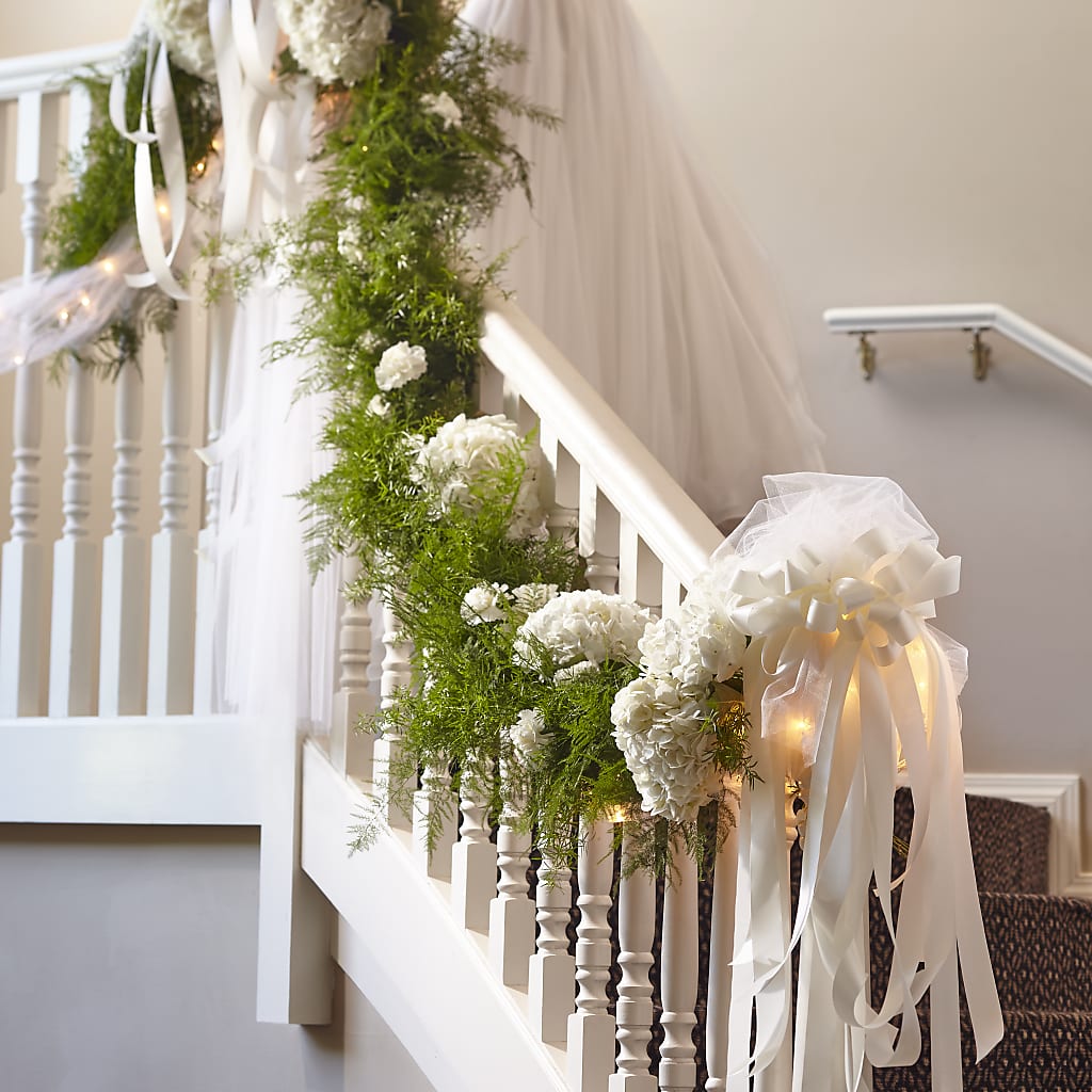Champagne Dreams Garland – Oak Creek Florist, Concord CA