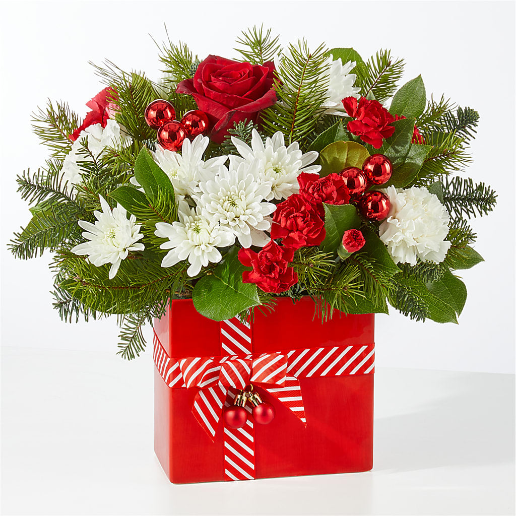 Presents Under the Tree Bouquet –  Oak Creek Florist, Concord CA