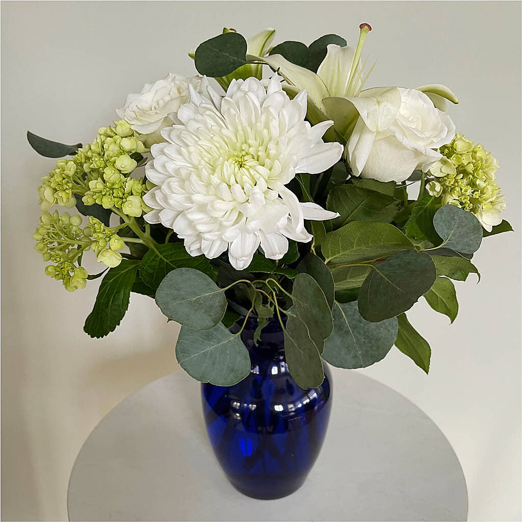 Snowy Dreams Bouquet –  Oak Creek Florist, Concord CA