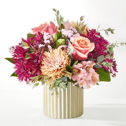 Berry Cobbler Bouquet with Ivory Vase –  Oak Creek Florist, Concord CA