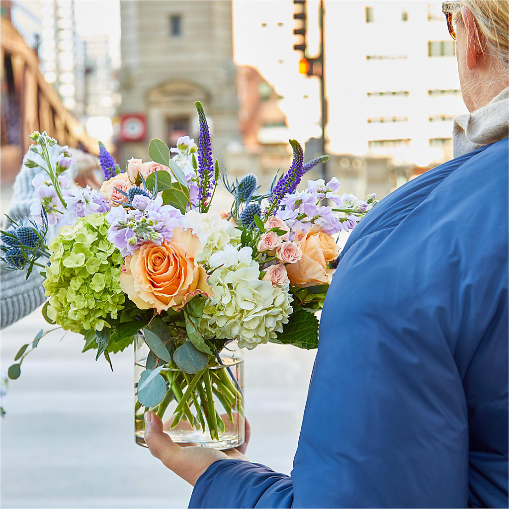 Porch Swing Bouquet –  Oak Creek Florist, Concord CA